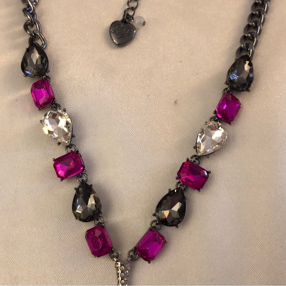 Betsey Johnson Gun Metal Tone Skeleton Hand Y Drop Pendant Necklace Crystal NWT - Picture 10 of 14